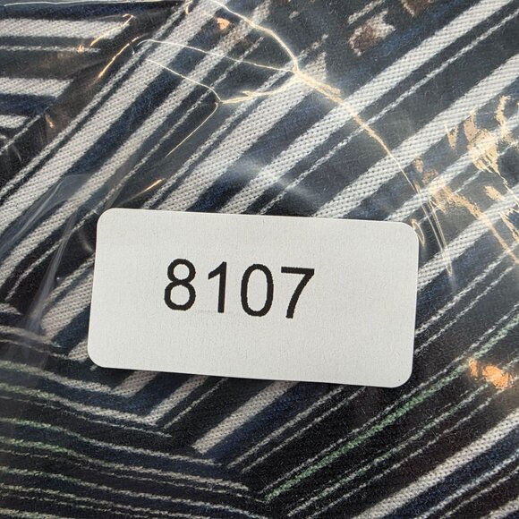 Womens Winwin Tunic Top Blue Brown Paisley Print V Neck Roll Tab Sleeve S/M - Picture 9 of 9